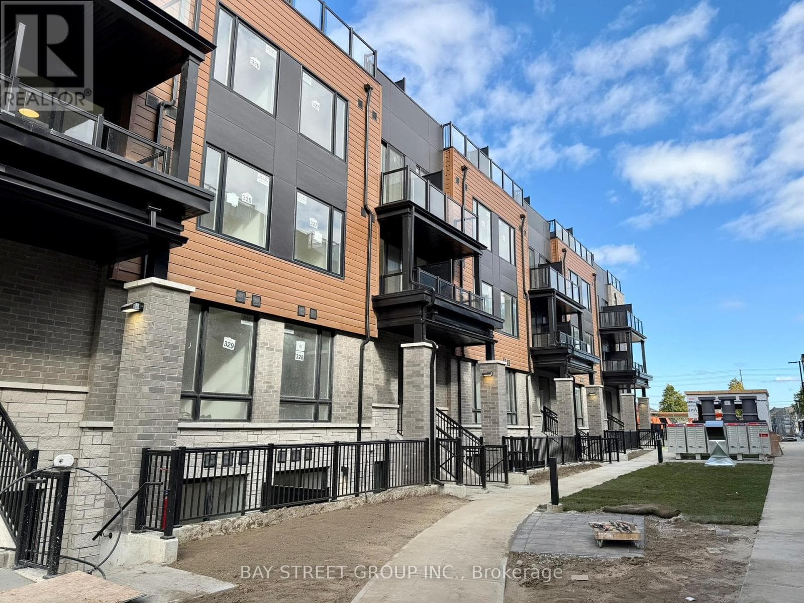 20 - 113 MARYDALE STREET — Markham (Middlefield), Ontario - Main photo