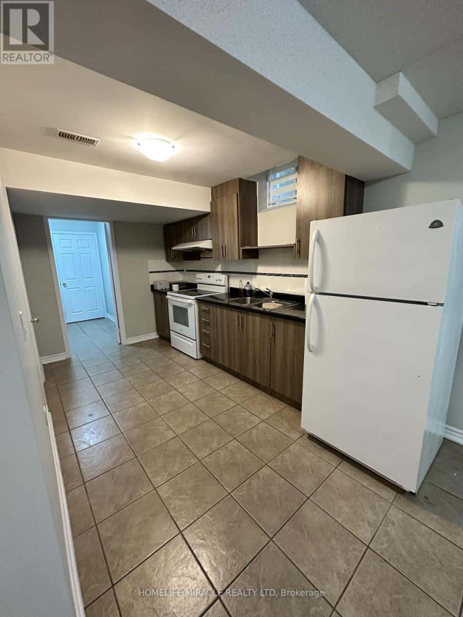 BASEMENT - 350 KINCARDINE TERRACE — Milton (SC Scott), Ontario - Photo 2 of 9