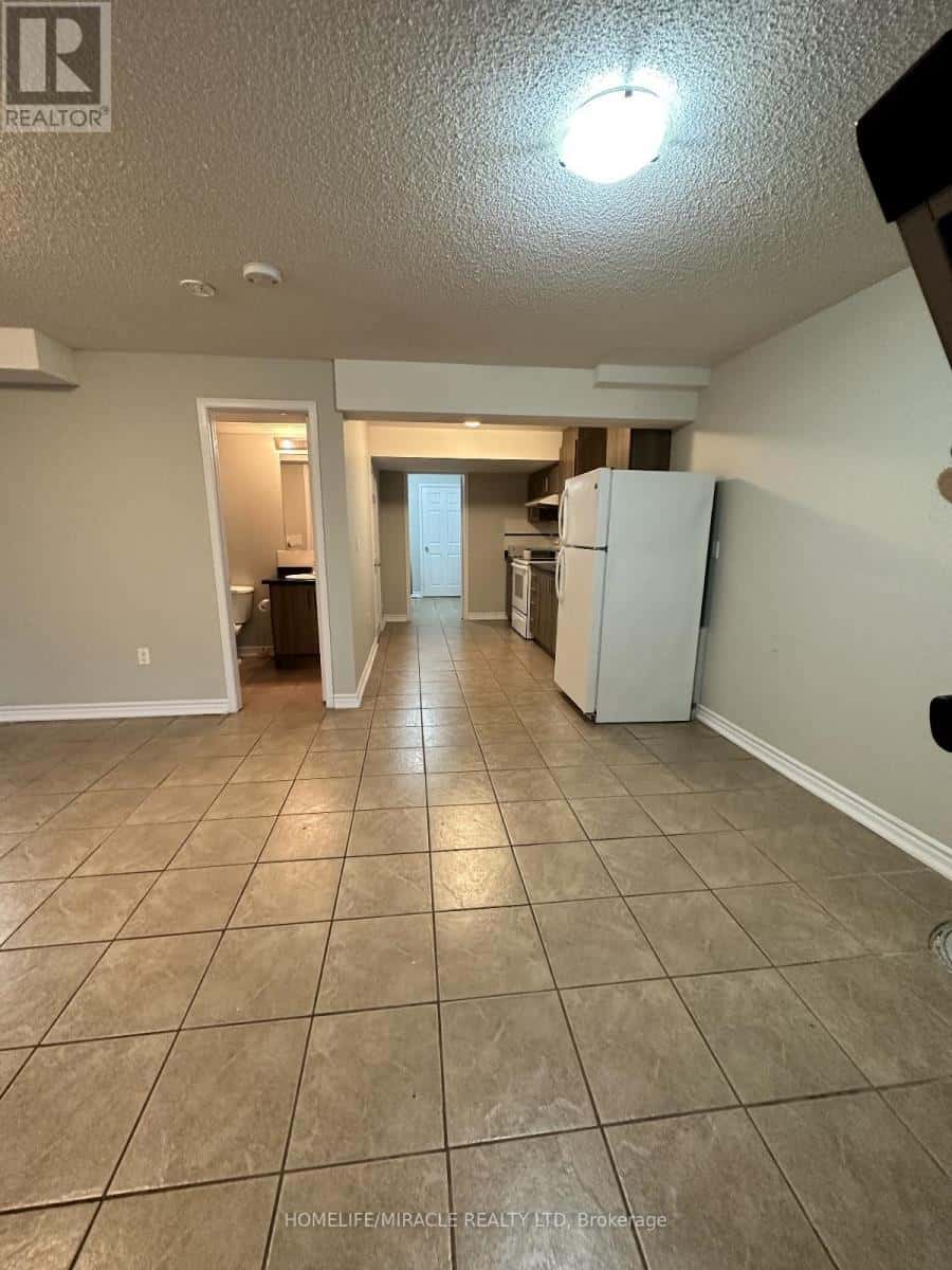 BASEMENT - 350 KINCARDINE TERRACE — Milton (SC Scott), Ontario - Photo 4 of 9