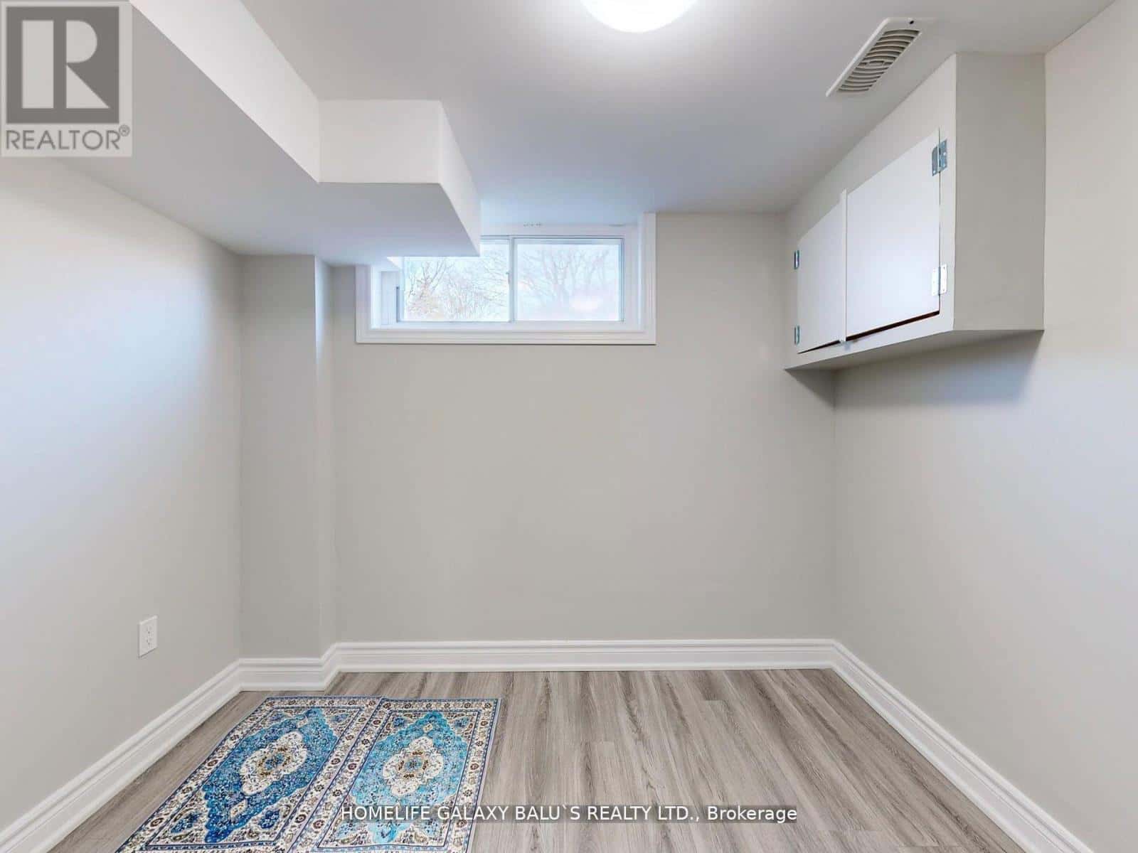 --LOWER - 58 MILFORD HAVEN DRIVE — Toronto (Morningside), Ontario - Photo 5 of 28