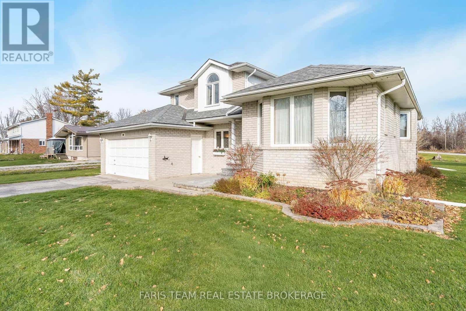 108 SIXTH STREET — Brock (Beaverton), Ontario - Photo 4 of 48