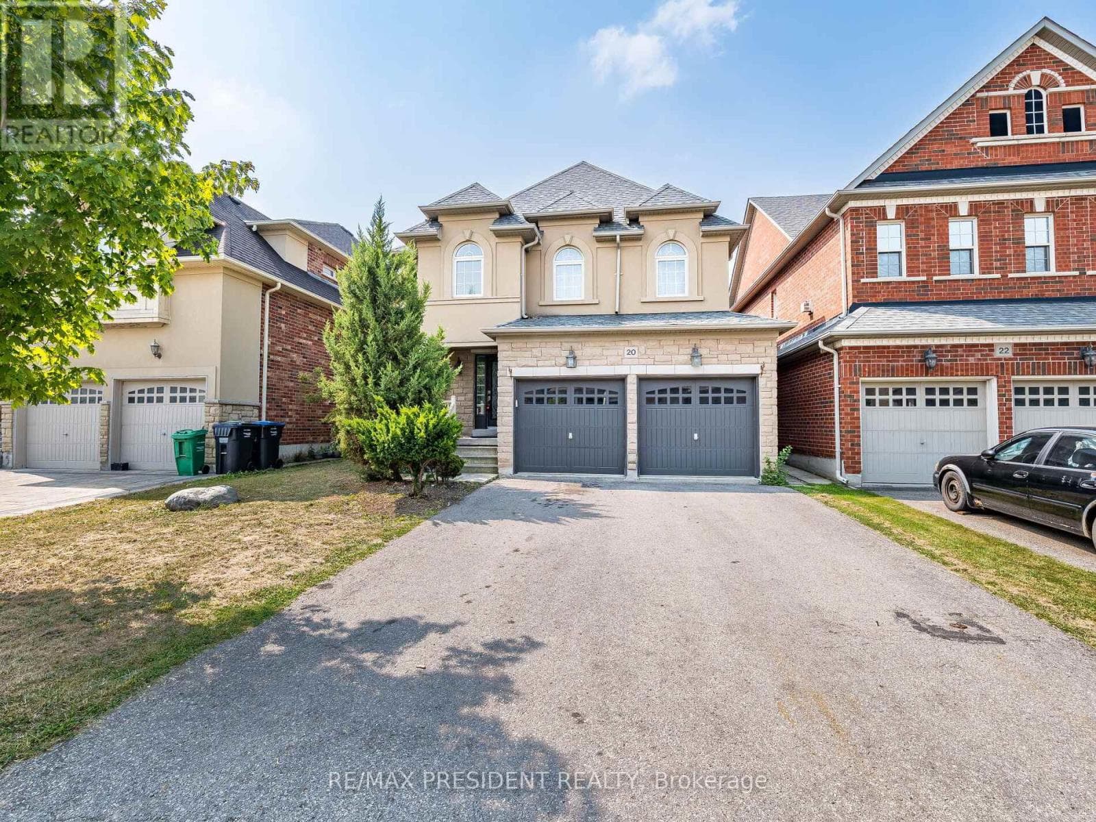 20 MONABELLE CRESCENT — Brampton (Vales of Castlemore North), Ontario - Main photo
