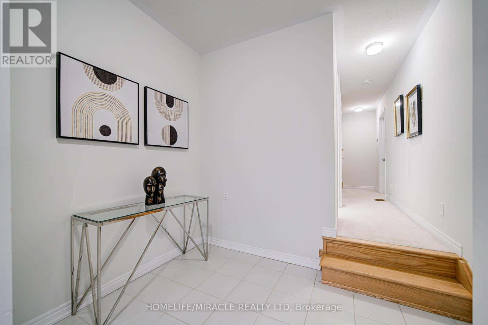 1101 LOCKIE DRIVE — Oshawa (Kedron), Ontario - Photo 5 of 50