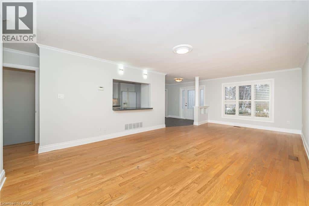 3018 DALEHURST Drive — Mississauga, Ontario - Photo 5 of 34