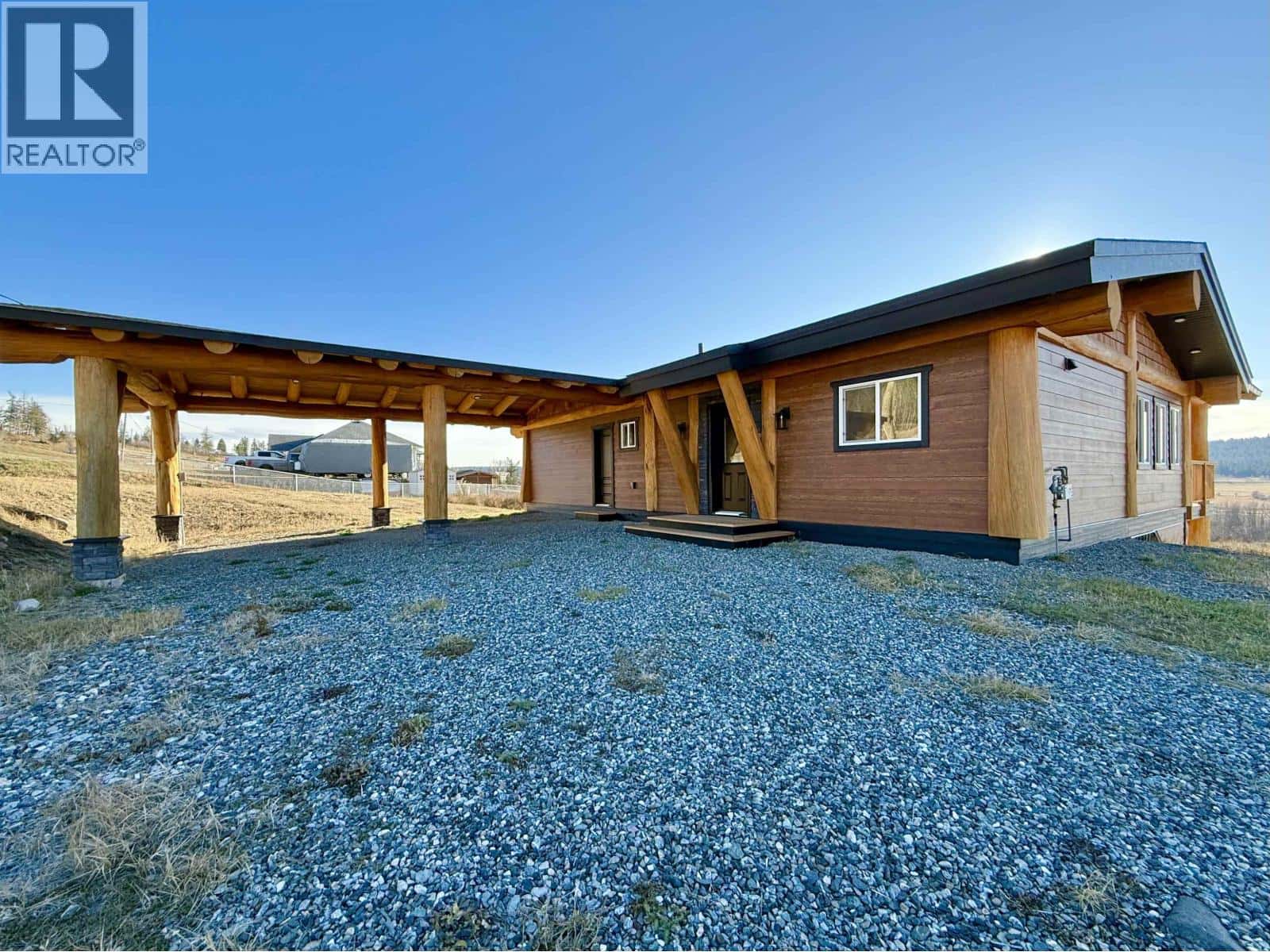 2976 GOLD DIGGER DRIVE — 150 Mile House, British Columbia - Photo 2 of 39