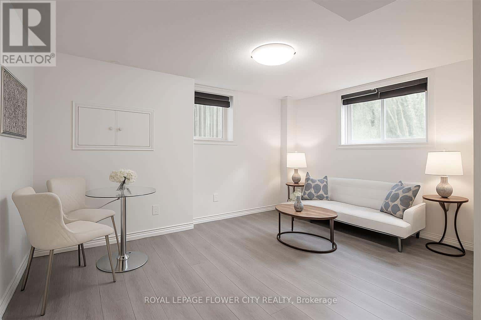 58 CARRINGTON PLACE — Guelph (Kortright West), Ontario - Photo 2 of 10