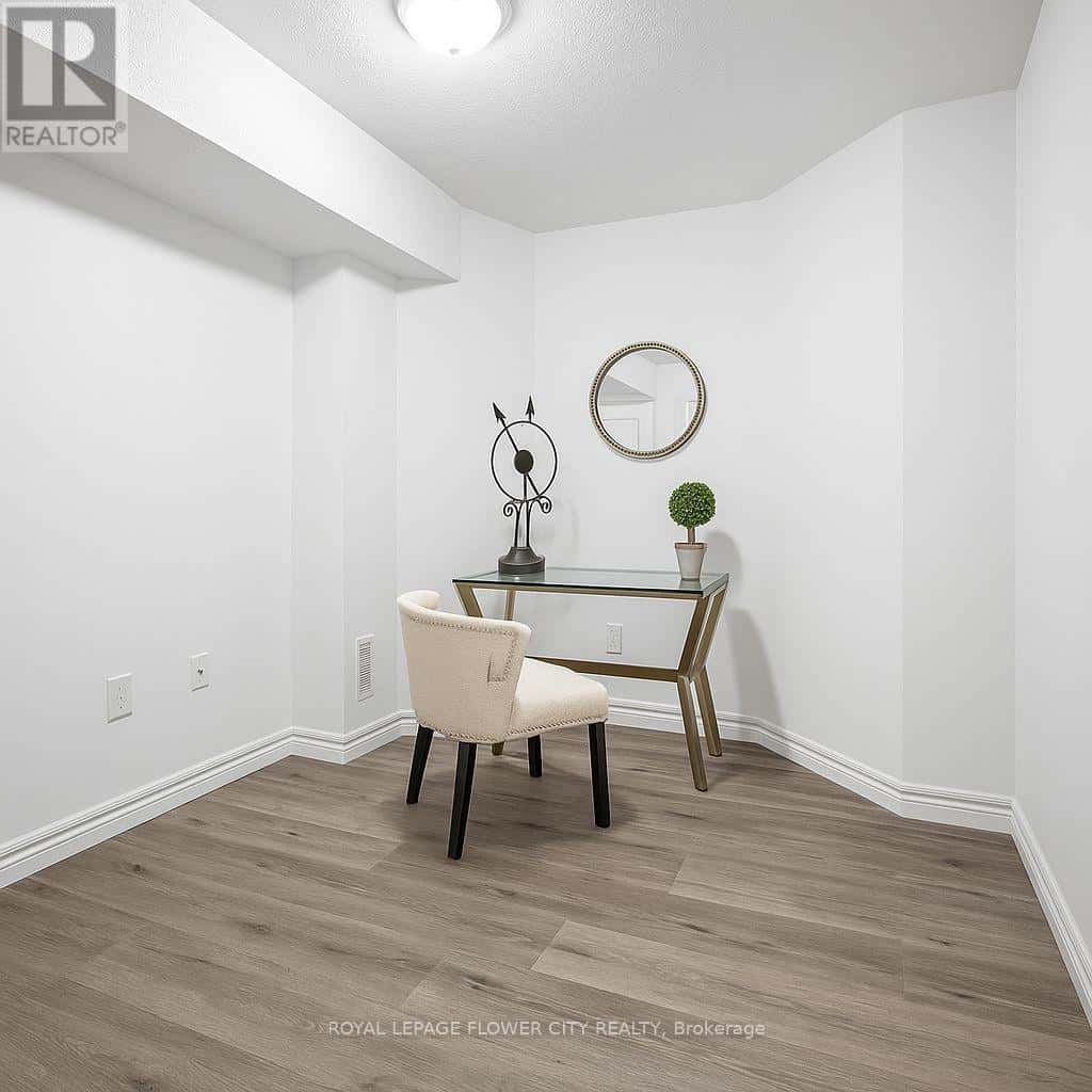 58 CARRINGTON PLACE — Guelph (Kortright West), Ontario - Photo 3 of 10