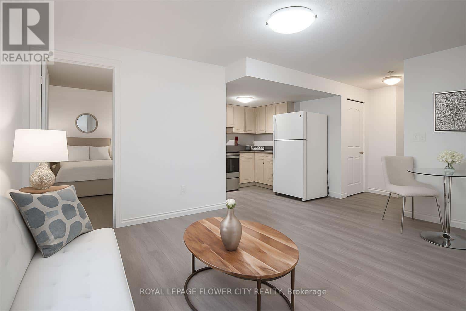 58 CARRINGTON PLACE — Guelph (Kortright West), Ontario - Photo 4 of 10