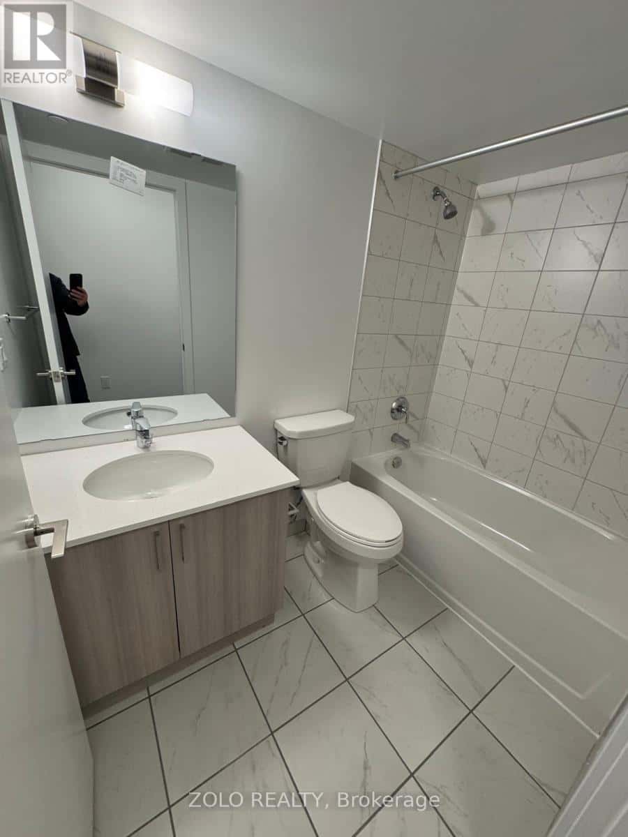 1435 CELEBRATION DR DRIVE — Pickering (Bay Ridges), Ontario - Photo 5 of 15