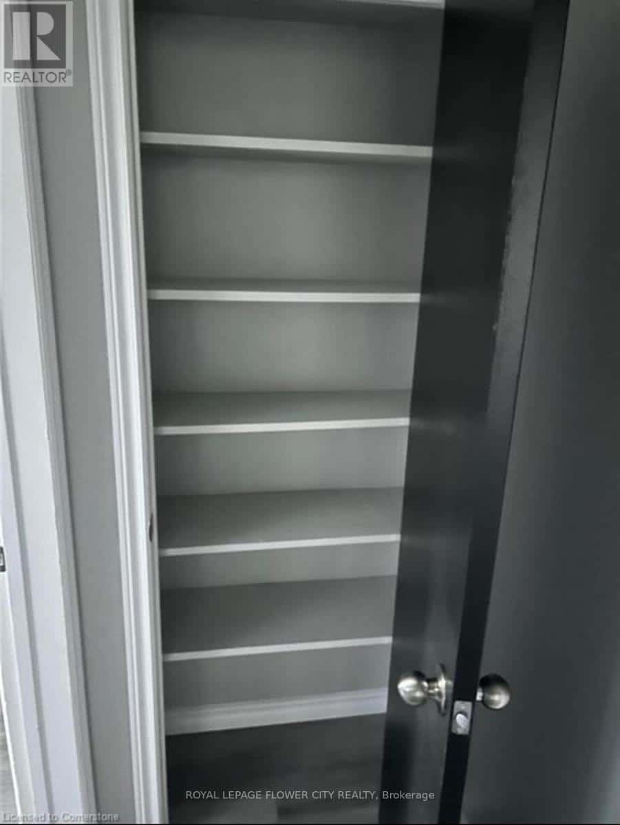 196 GLADSTONE AVENUE — London South (South J), Ontario - Photo 4 of 20