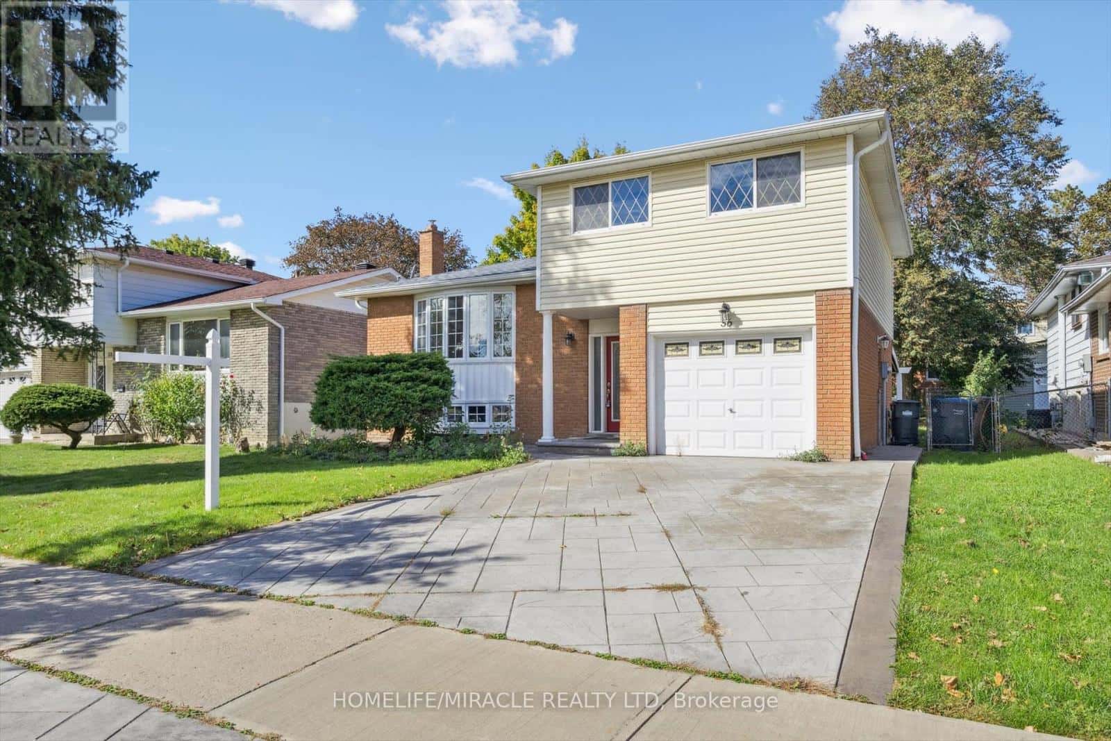 56 ELGIN DRIVE — Brampton (Brampton South), Ontario - Photo 2 of 38