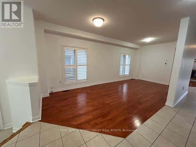 4 BLUE MEADOW COURT — Markham (Box Grove), Ontario - Photo 2 of 33