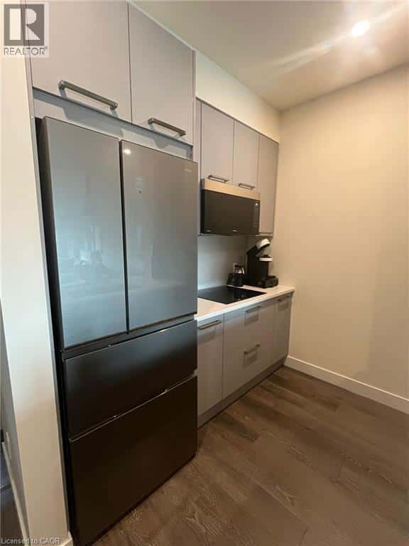 11 BECKWITH Lane Unit# 204 — The Blue Mountains, Ontario - Photo 4 of 19