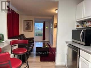 7801 WOODBINE STREET — Niagara Falls (Ascot), Ontario - Photo 3 of 14