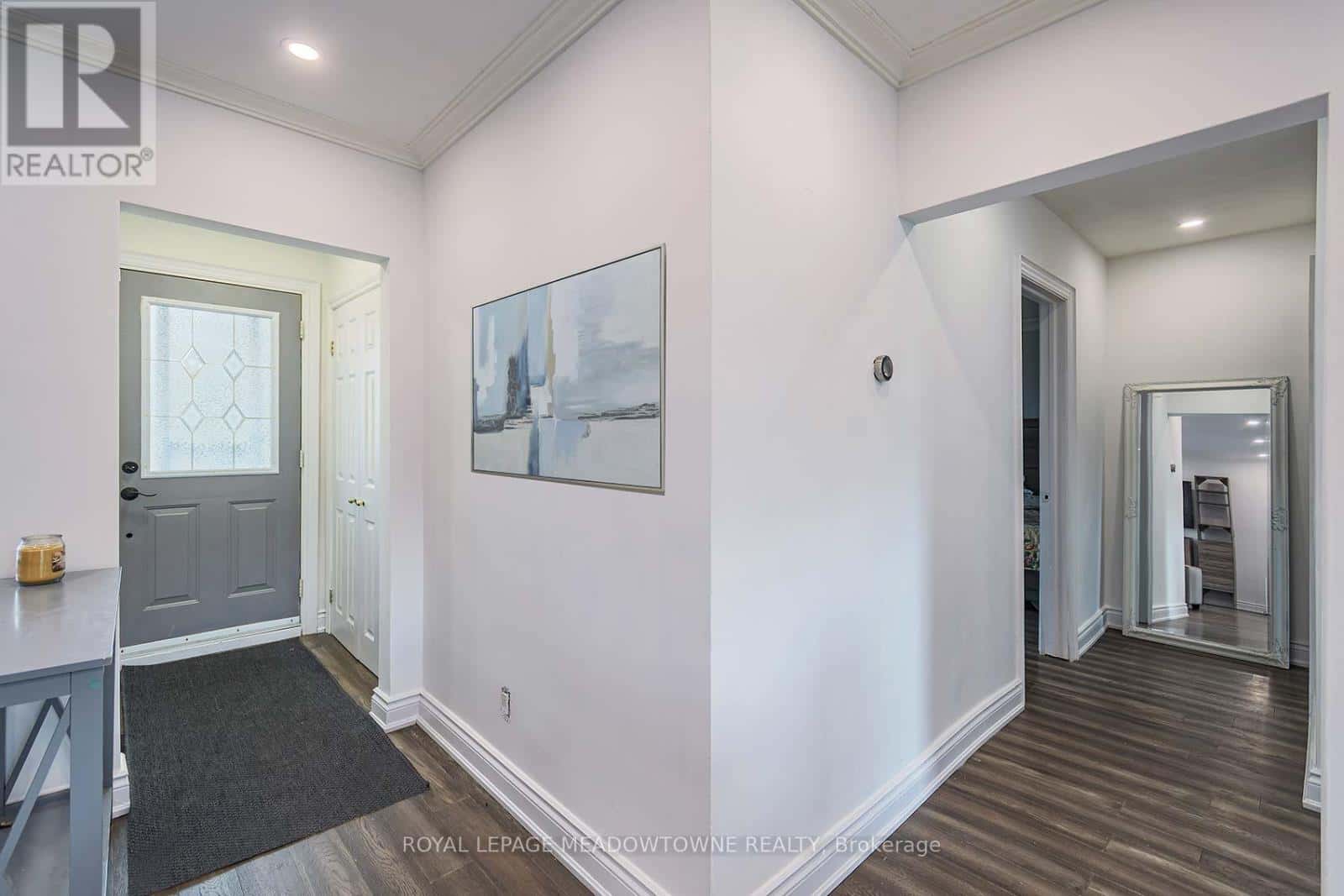 UPPER - 462 KINGSLEIGH COURT — Milton (OM Old Milton), Ontario - Photo 5 of 33