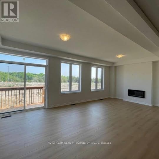 47 KENNETH ROGERS CRESCENT — East Gwillimbury (Queensville), Ontario - Main photo