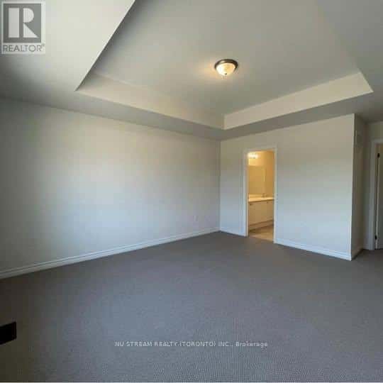 47 KENNETH ROGERS CRESCENT — East Gwillimbury (Queensville), Ontario - Photo 5 of 10