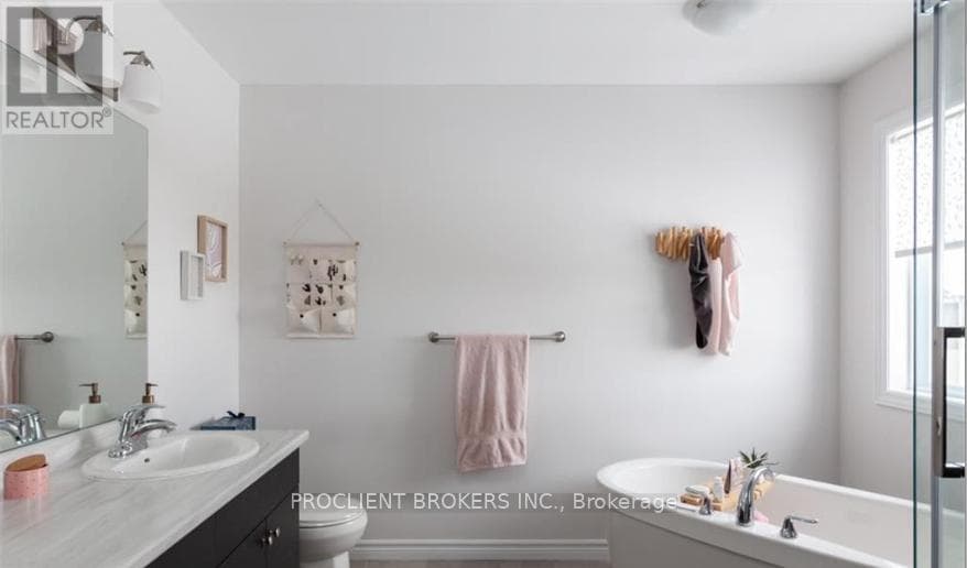 82 - 3400 CASTLE ROCK PLACE — London South (South W), Ontario - Main photo