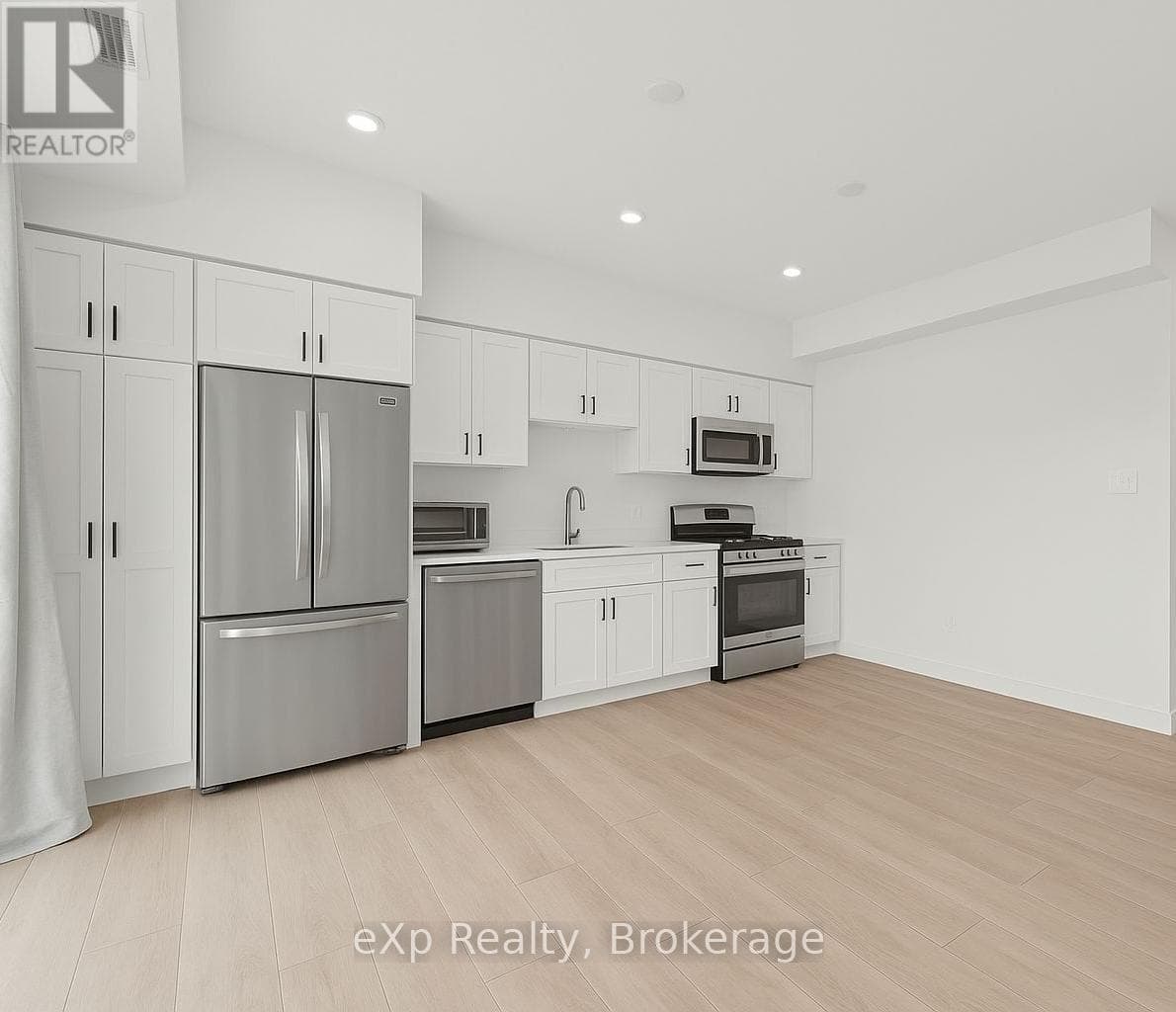 118 - 824 WOOLWICH STREET — Guelph (Riverside Park), Ontario - Main photo