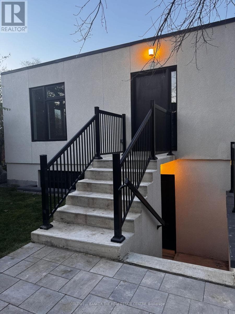 UNIT 3 - REAR UPPER - 17 CORNWALLIS DRIVE — Toronto (Dorset Park), Ontario - Main photo