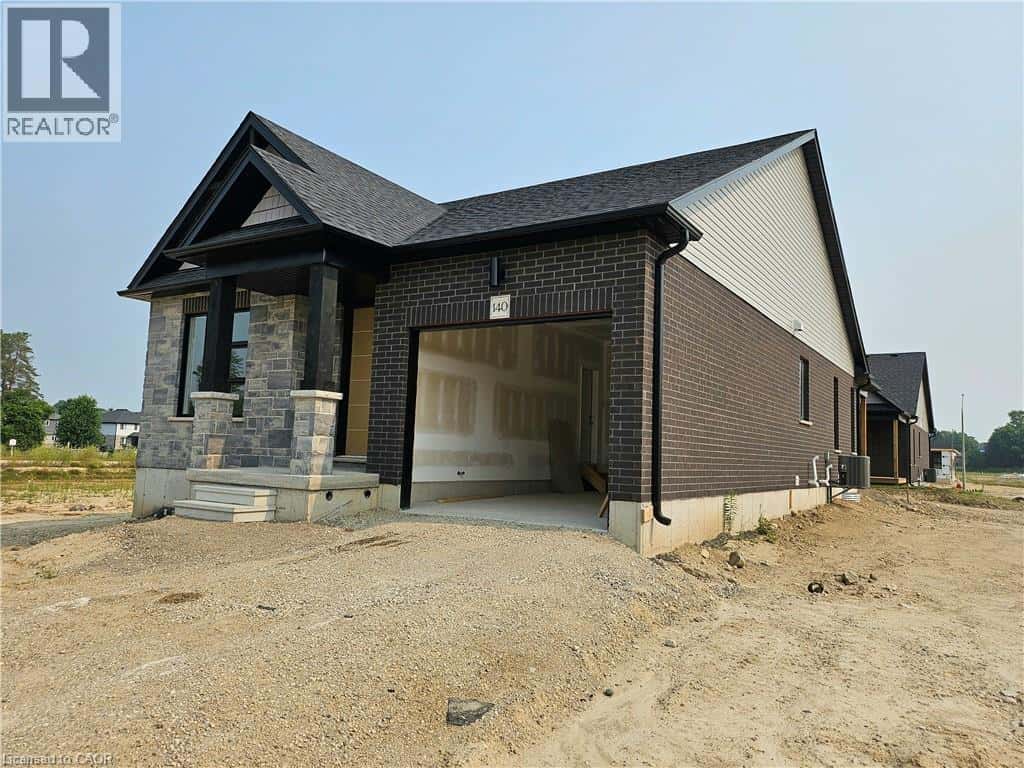 113 THACKERAY WAY — Harriston, Ontario - Photo 5 of 5