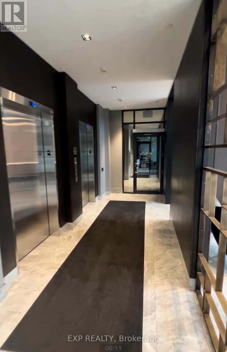 1461 Lawrence Avenue West 505