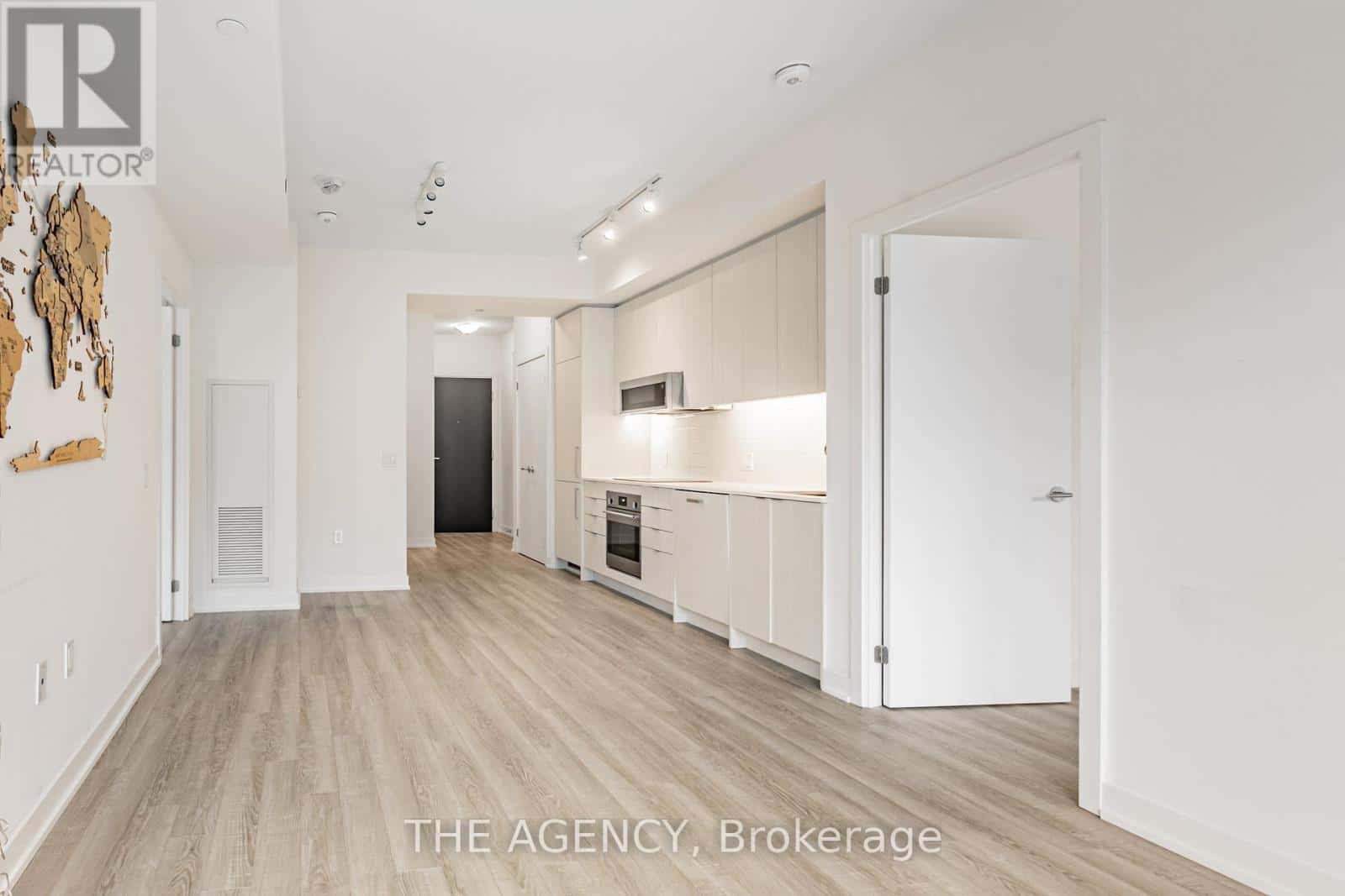 250 Lawrence Avenue West 204