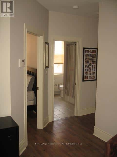 3 - 181 MAIN STREET E — Milton (OM Old Milton), Ontario - Photo 4 of 9