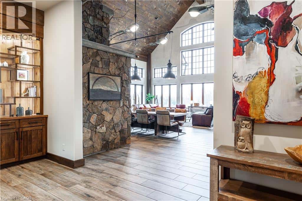 780 W CONCESSION 8 Road W — Puslinch, Ontario - Photo 5 of 50