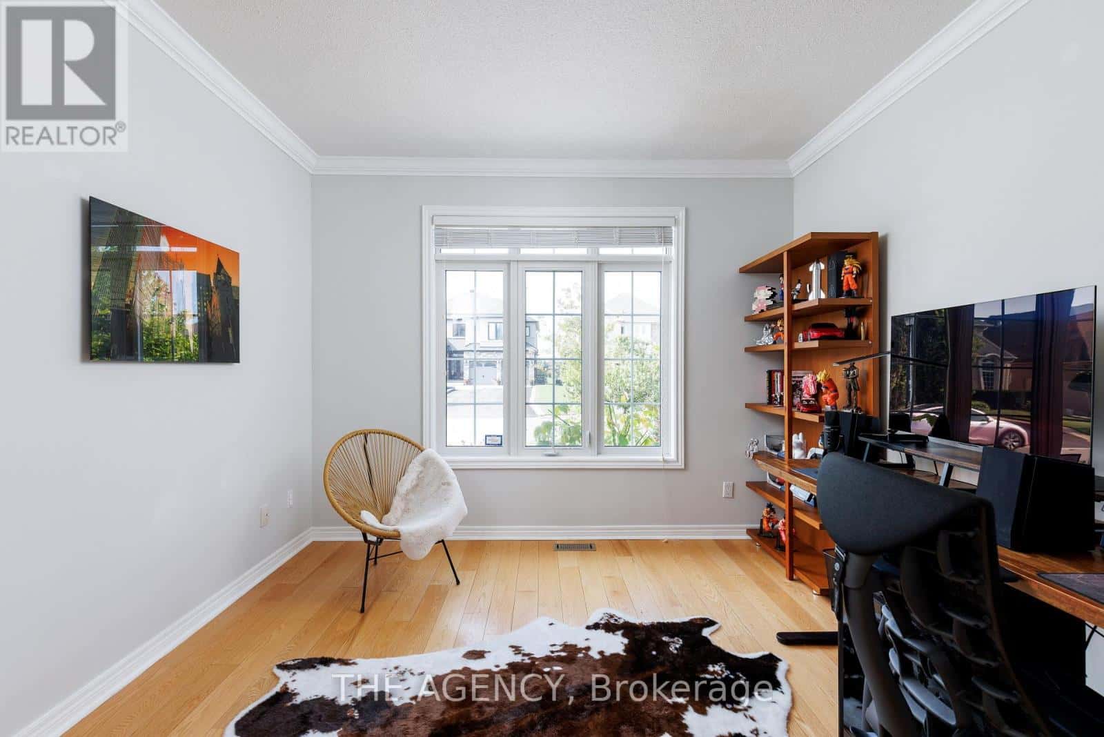 703 MADELINE HEIGHTS — Newmarket (Stonehaven-Wyndham), Ontario - Photo 3 of 45