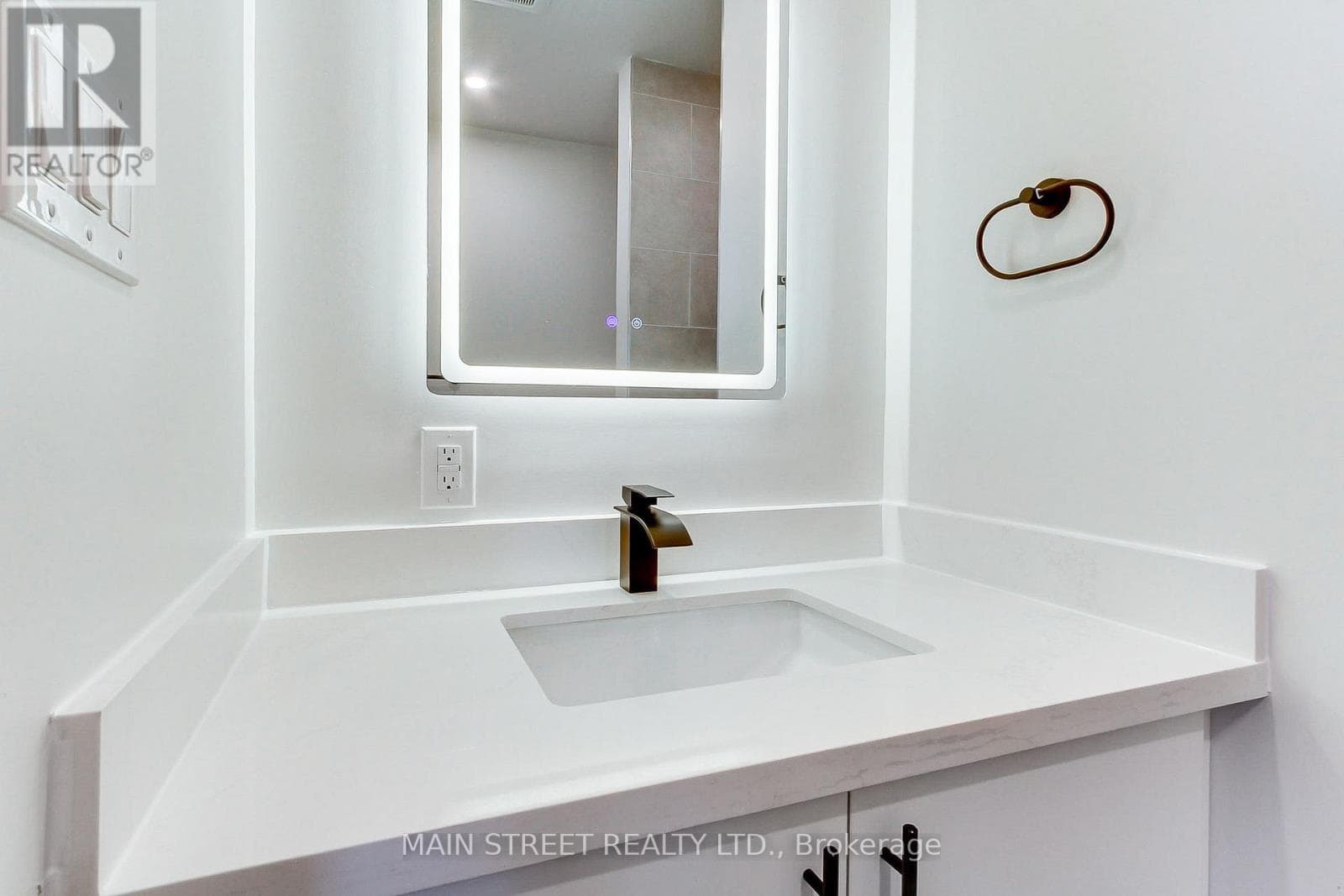 314 KENWOOD AVENUE — Georgina (Keswick South), Ontario - Main photo