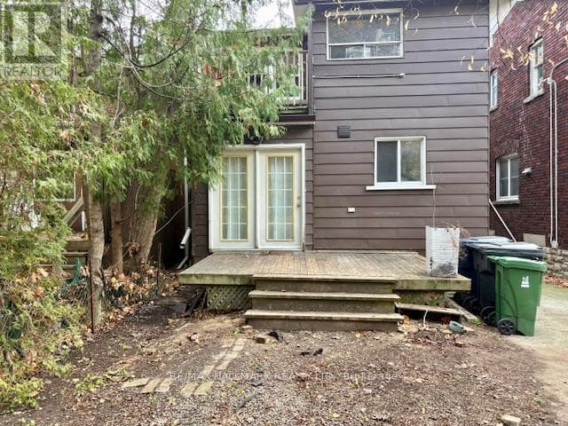 MAIN FLOOR/APT#1 - 1700 GERRARD STREET — Toronto (East End-Danforth), Ontario - Main photo