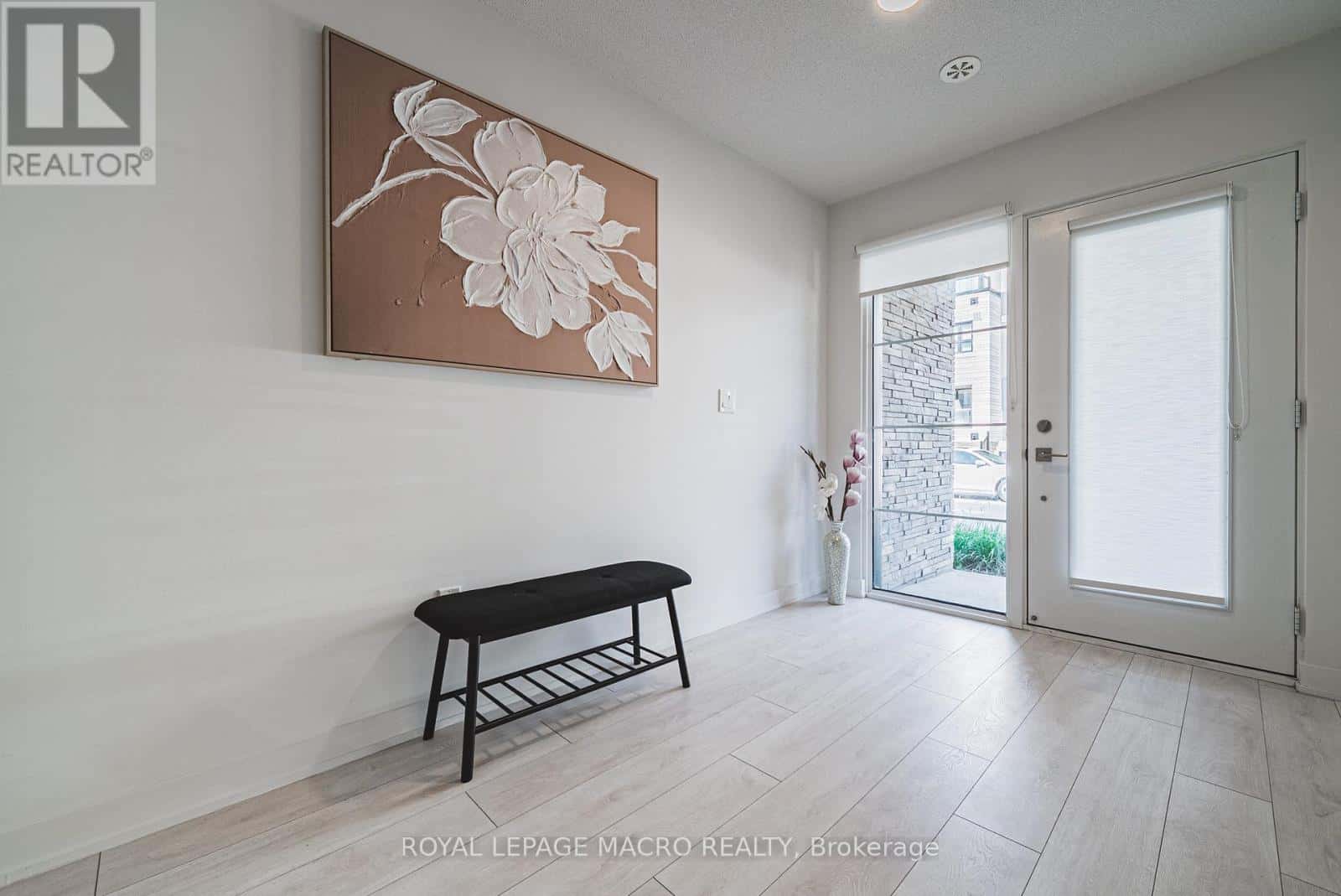 13 - 1121 COOKE BOULEVARD — Burlington (LaSalle), Ontario - Photo 4 of 43