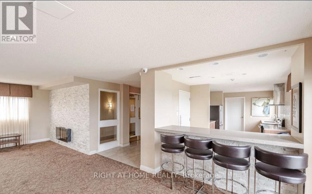 317 - 61 MARKBROOK LANE — Toronto (Mount Olive-Silverstone-Jamestown), Ontario - Main photo