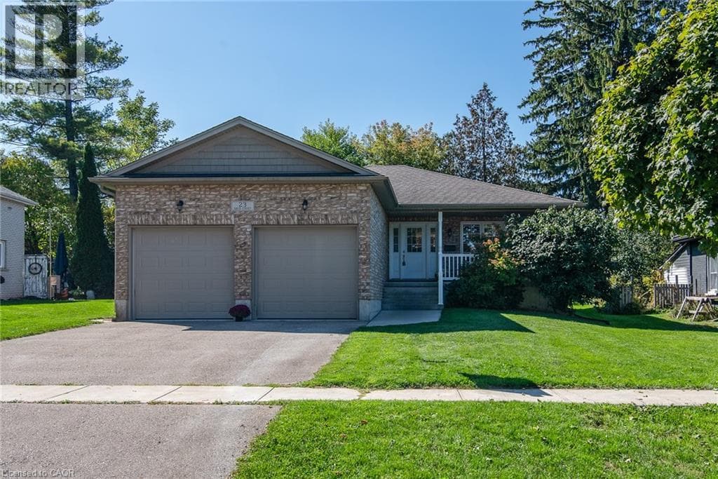 23 DAVID Street — Wellesley, Ontario - Main photo