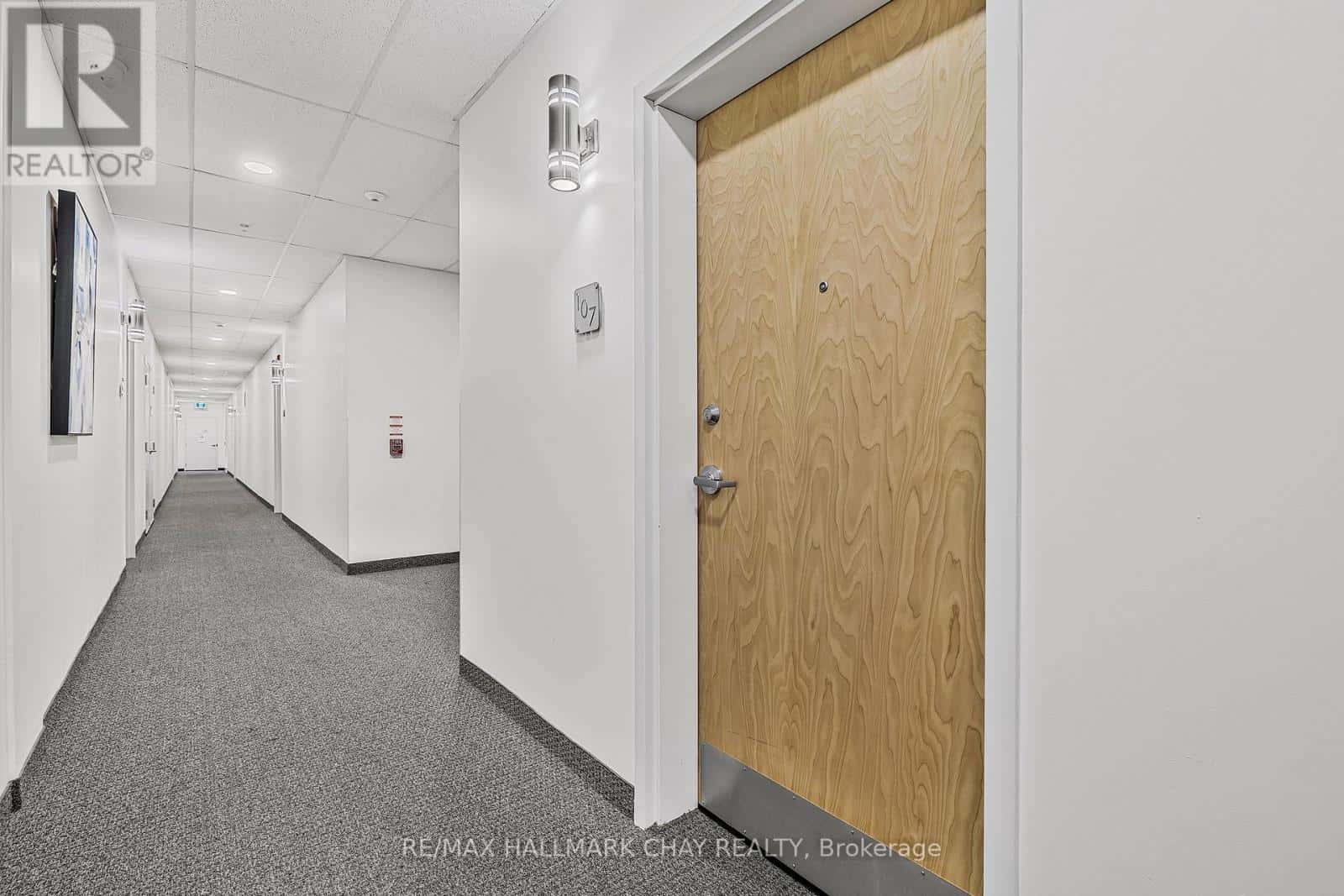 107 - 64 QUEEN STREET S — New Tecumseth (Tottenham), Ontario - Photo 5 of 37