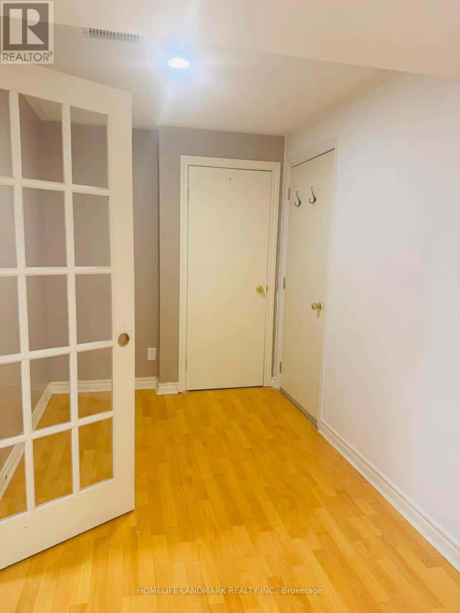 183 FRANK ENDEAN ROAD — Richmond Hill (Rouge Woods), Ontario - Photo 2 of 17