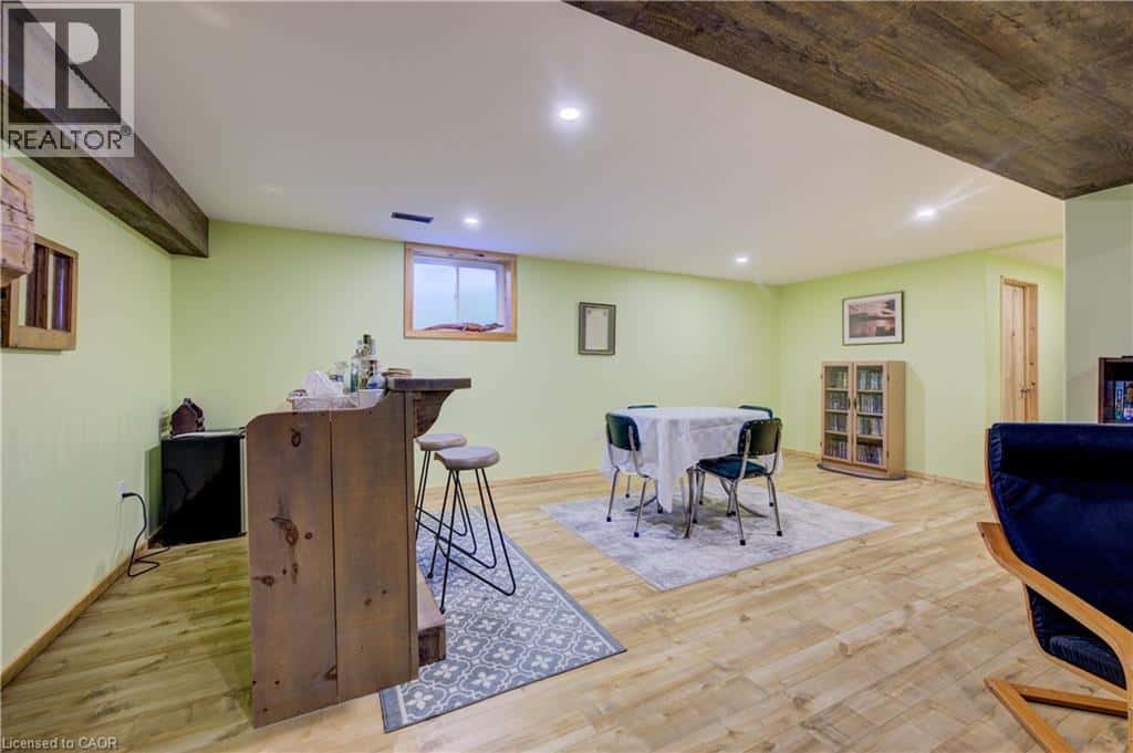 42 FINORO Crescent — Elmira, Ontario - Photo 2 of 43