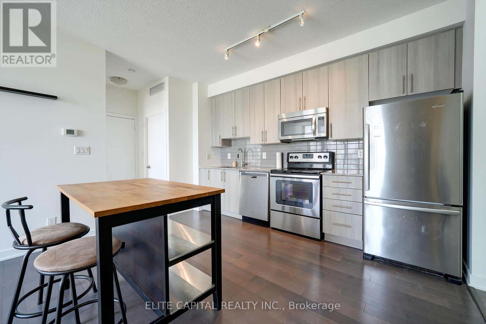 1409 - 4099 BRICKSTONE MEWS — Mississauga (Creditview), Ontario - Photo 2 of 13