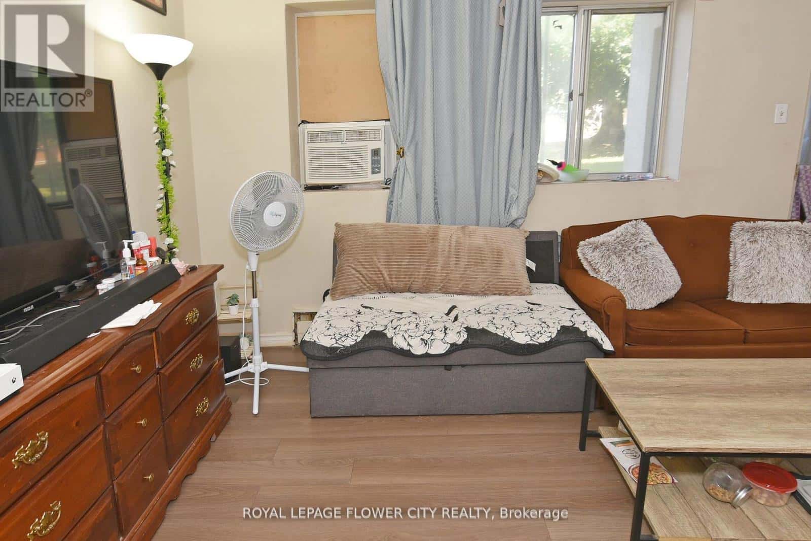 1176 Hamilton Road 105