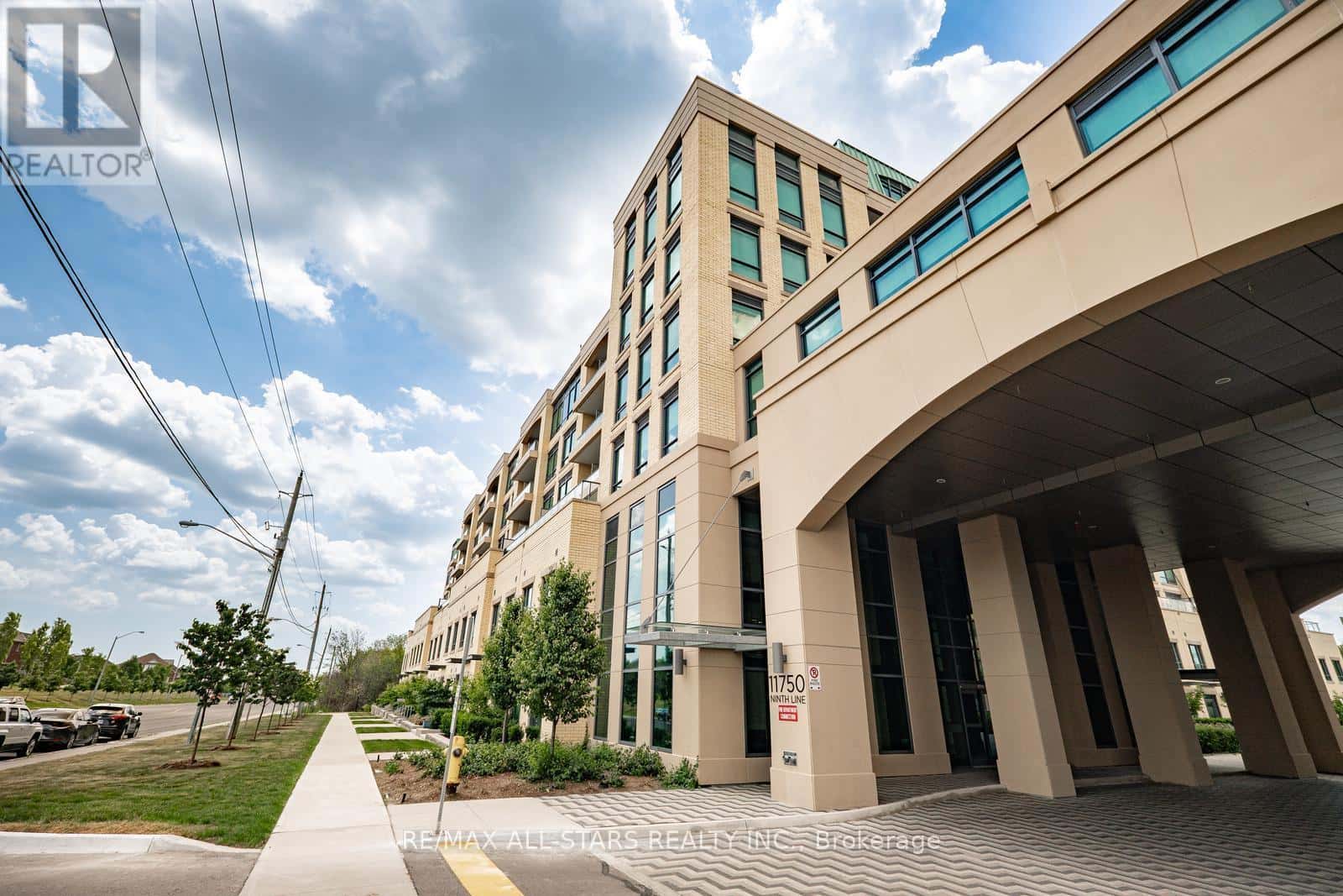 433 - 11750 NINTH LINE — Whitchurch-Stouffville (Stouffville), Ontario - Photo 2 of 39