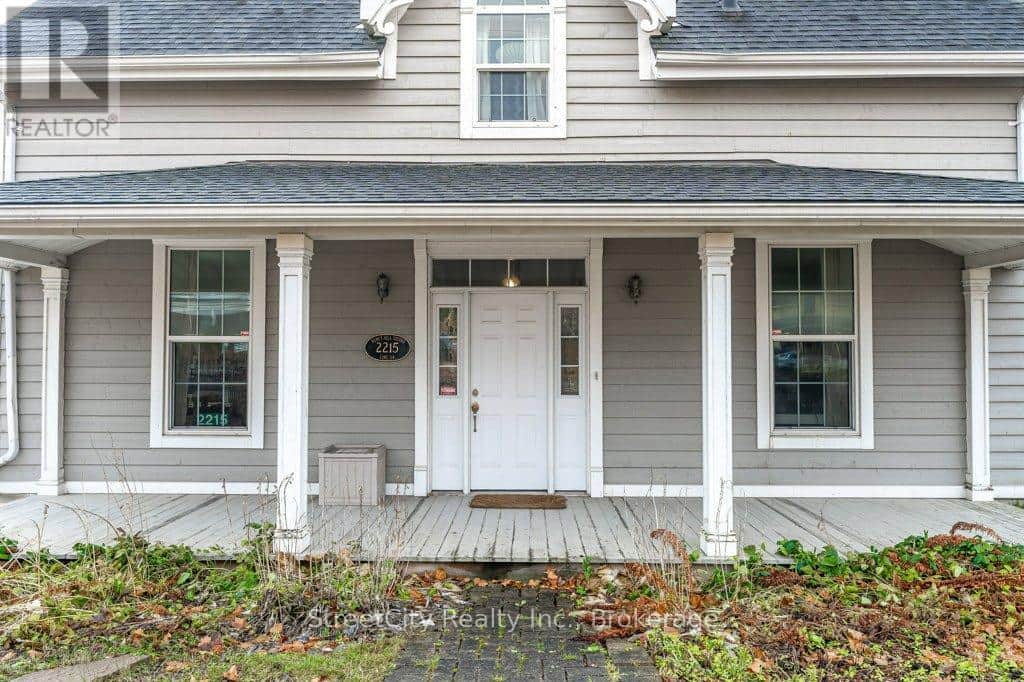 2215 34 LINE - Photo 3 of 37, Perth East (Shakespeare), Ontario