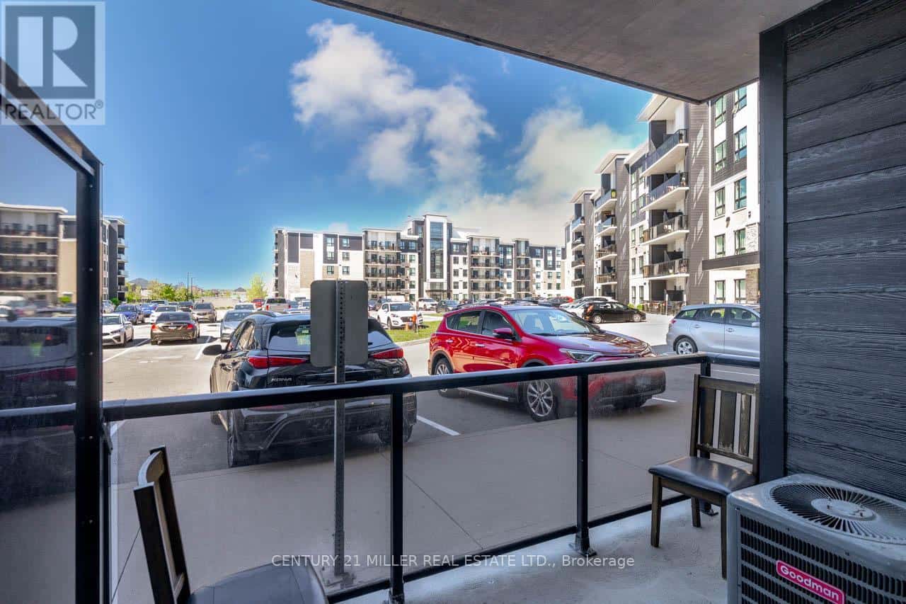 121 - 630 SAUVE STREET — Milton (BE Beaty), Ontario - Photo 3 of 13