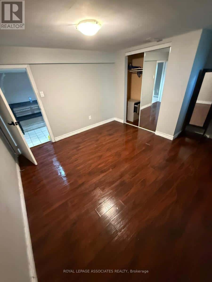 ROOM - 336 CONLINS ROAD — Toronto (Highland Creek), Ontario - Photo 2 of 5