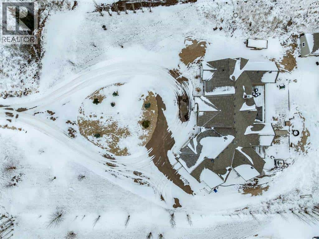 101 Sommer Way — Saprae Creek, Alberta - Photo 4 of 50