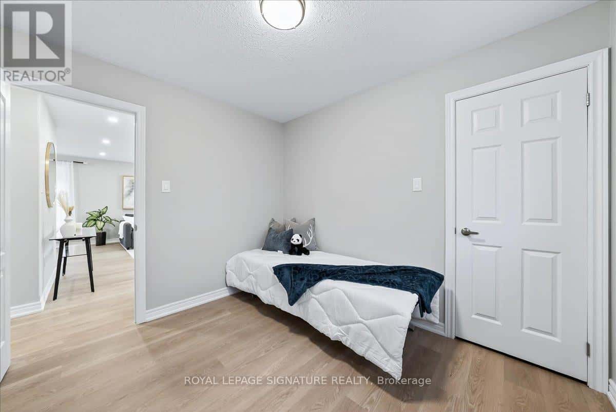 83 SUN KING CRESCENT — Barrie (Innis-Shore), Ontario - Photo 2 of 50