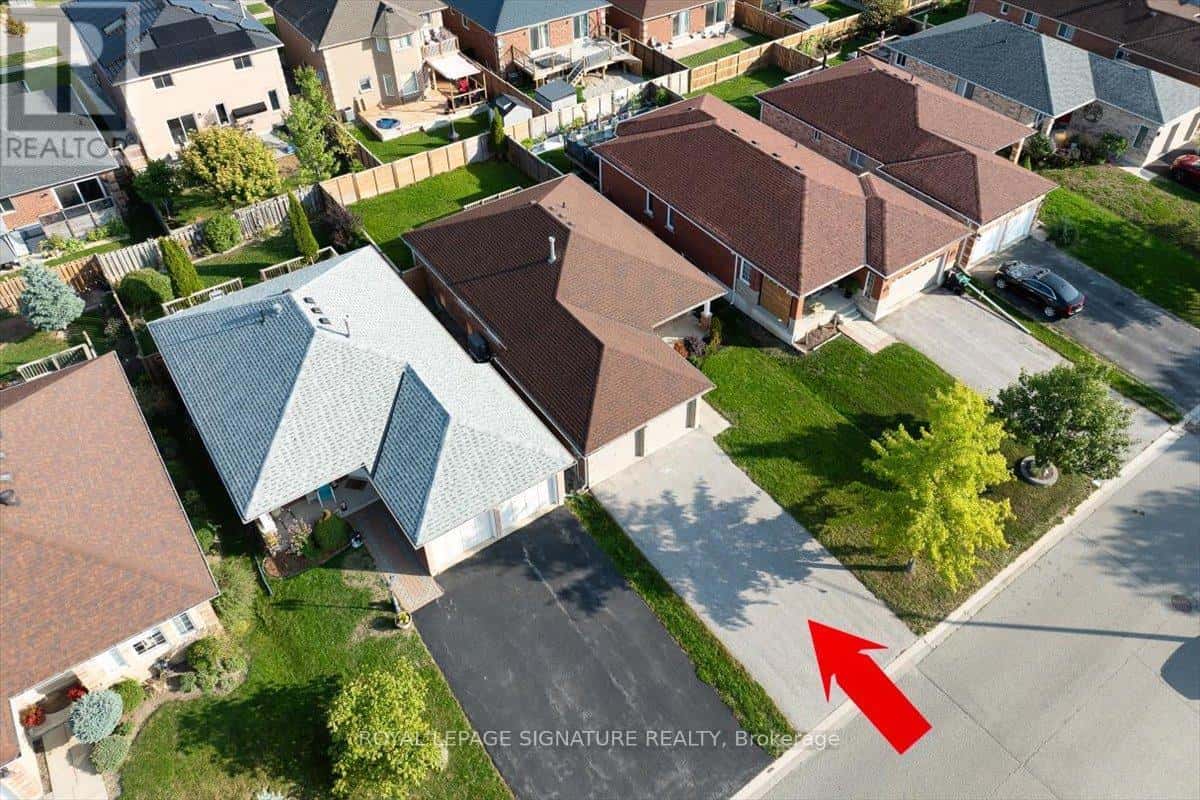 83 SUN KING CRESCENT — Barrie (Innis-Shore), Ontario - Photo 4 of 50