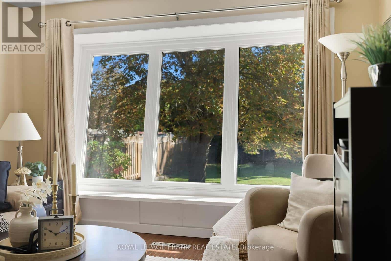 131 JONES AVENUE — Oshawa (Centennial), Ontario - Photo 2 of 45