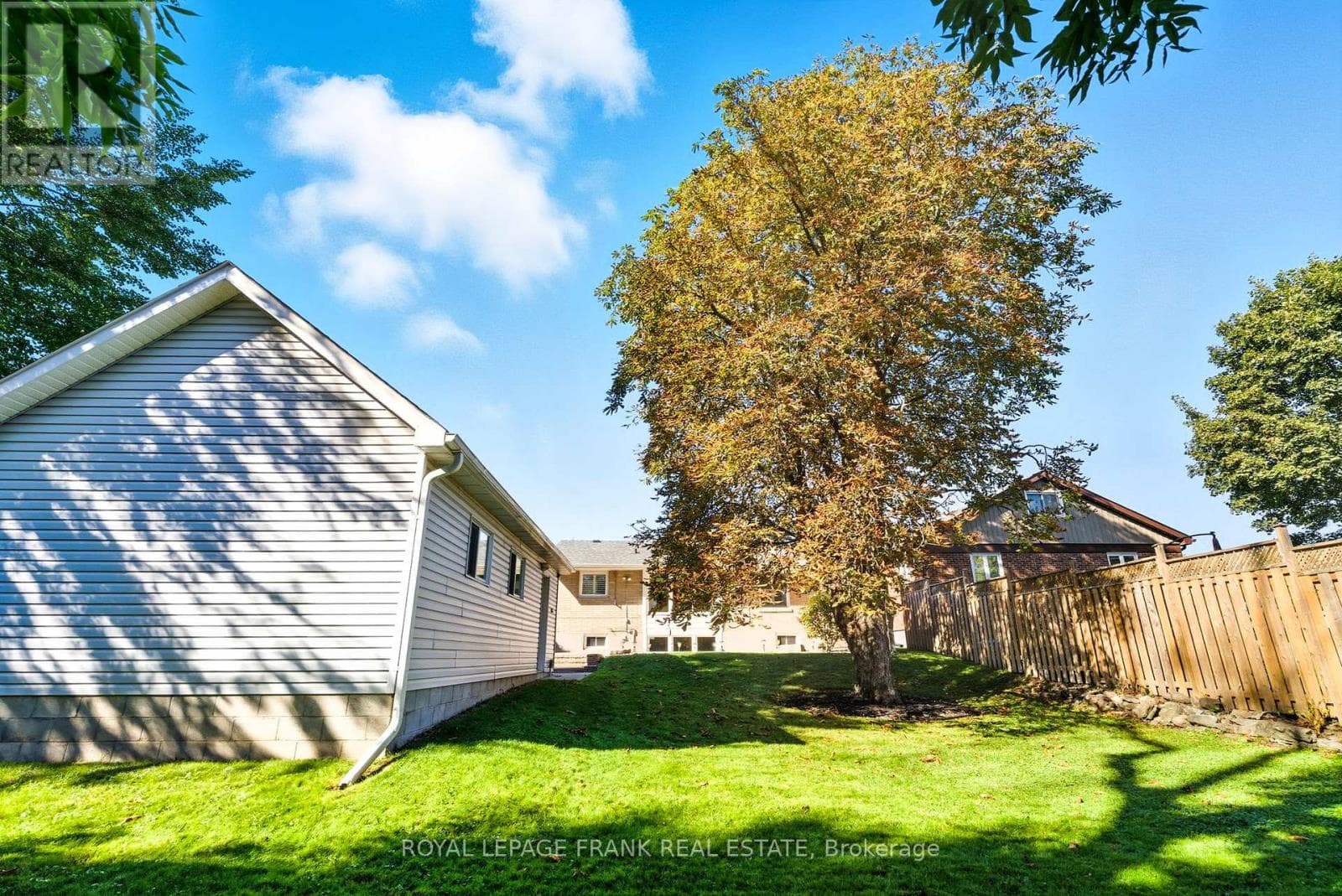 131 JONES AVENUE — Oshawa (Centennial), Ontario - Main photo