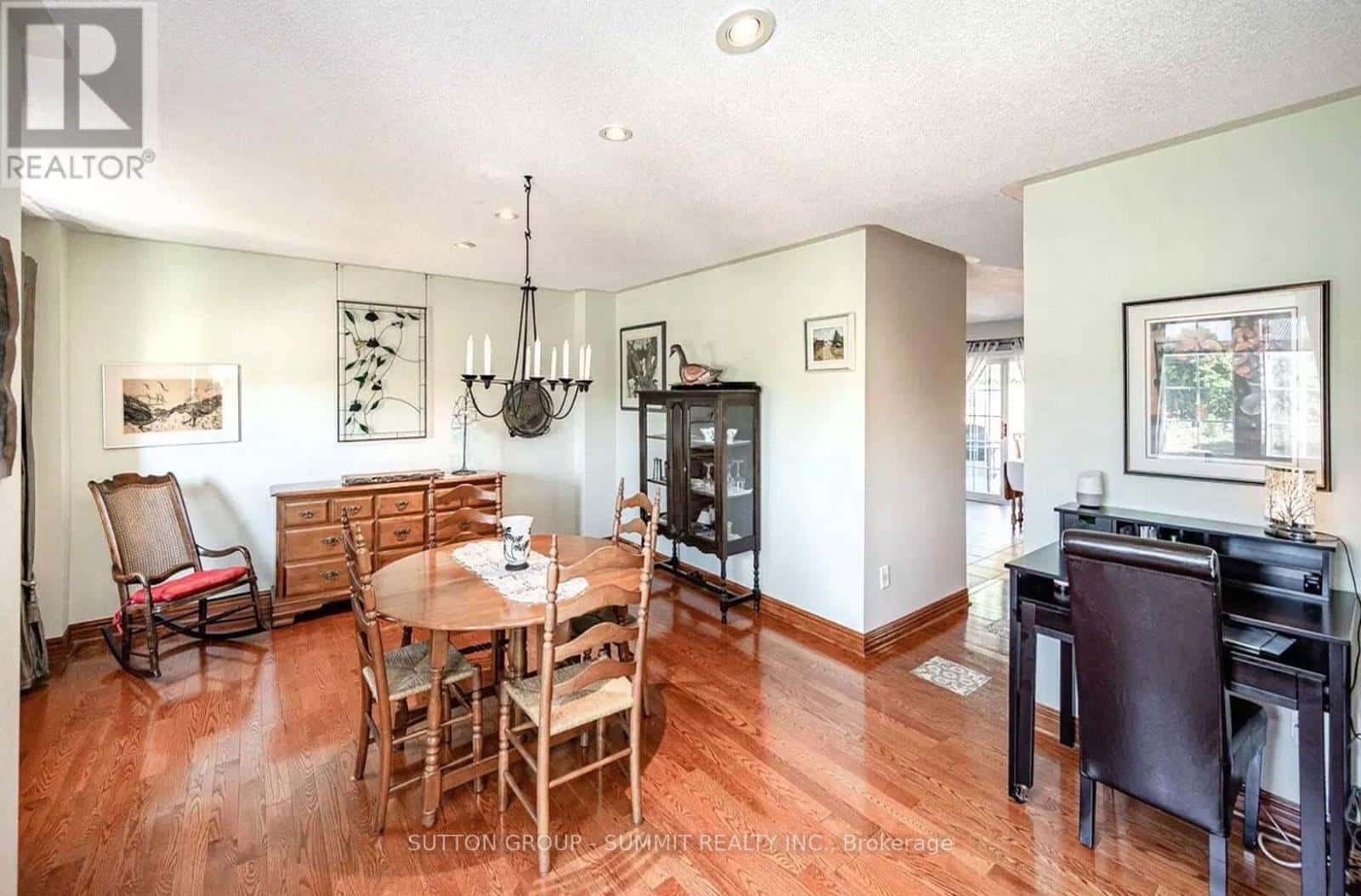 4 - 2871 DARIEN ROAD — Burlington (Rose), Ontario - Photo 4 of 32